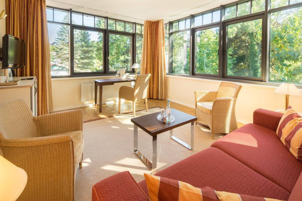 Weißenfels Parkhotel Gueldene Berge מראה חיצוני תמונה